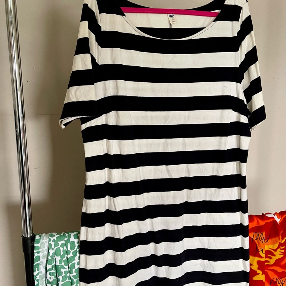 Old Navy, Midi, Black and White Striped Dress